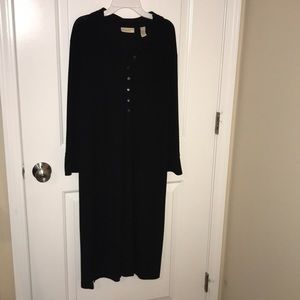 Long sleeve Valerie Stevens dress